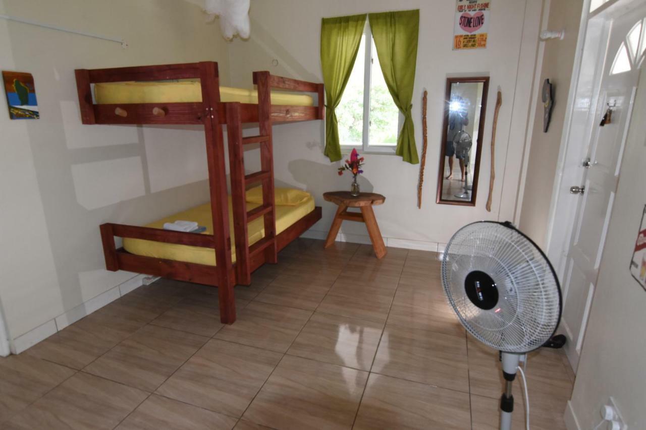 Soufriere Guesthouse Eksteriør billede