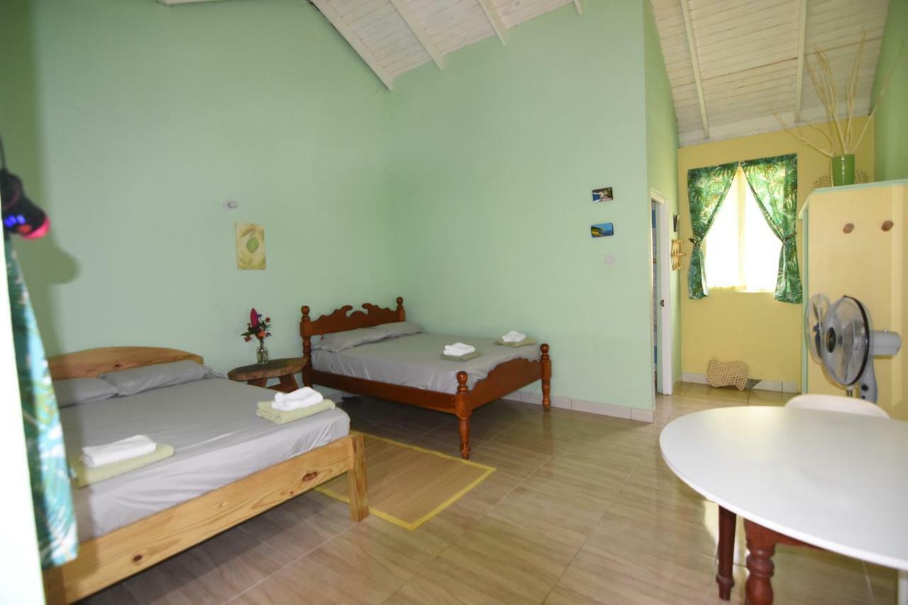 Soufriere Guesthouse Eksteriør billede
